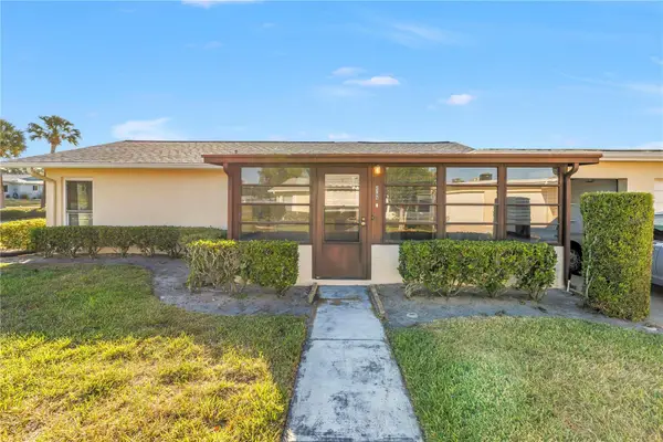 2740 Highlands Boulevard #B, PALM HARBOR, FL 34684