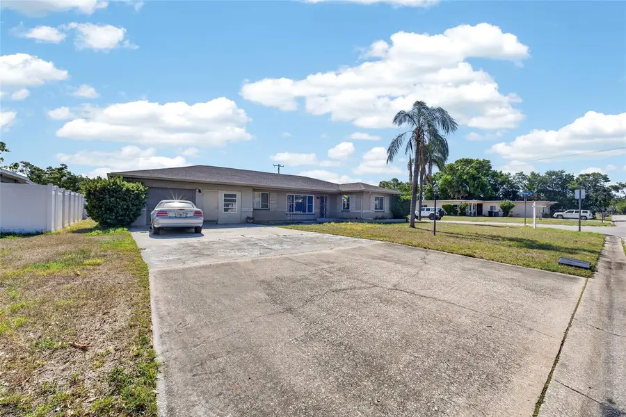 219 S Saturn Avenue, Clearwater, FL 33755 - #3