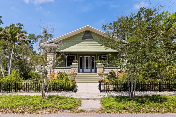 1260 10th Street N, ST PETERSBURG, FL 33705