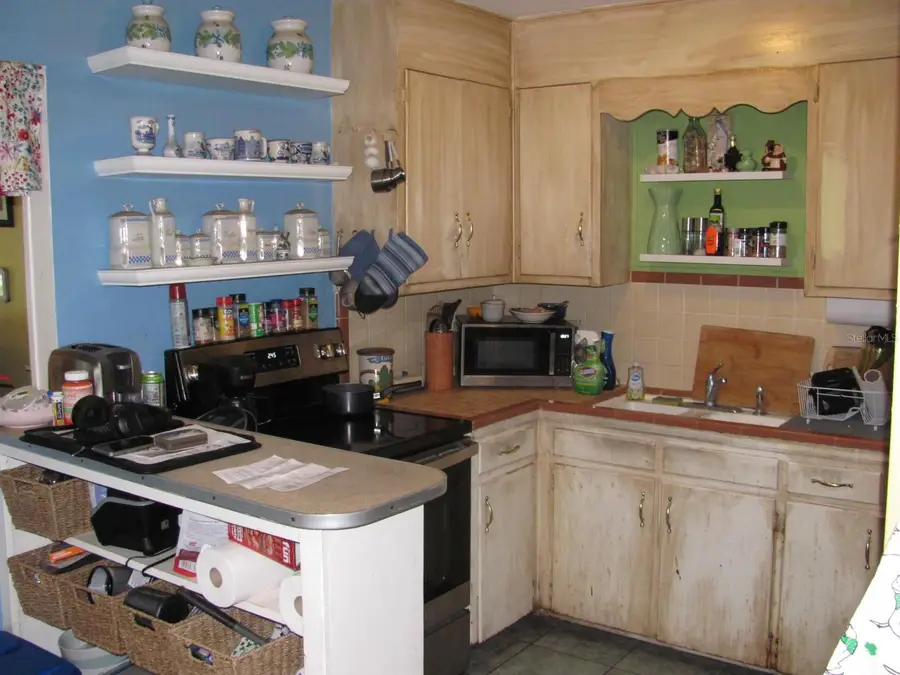 4716 17th Avenue N, Saint Petersburg, FL 33713 - #2
