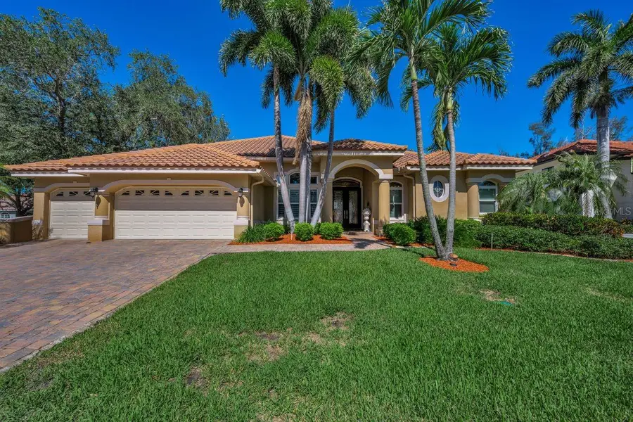 970 Southern Pine Court Ne, Saint Petersburg, FL 33703 - #2
