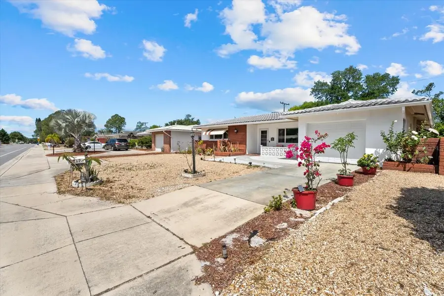 2124 Greenbriar Boulevard, Clearwater, FL 33763 - #3