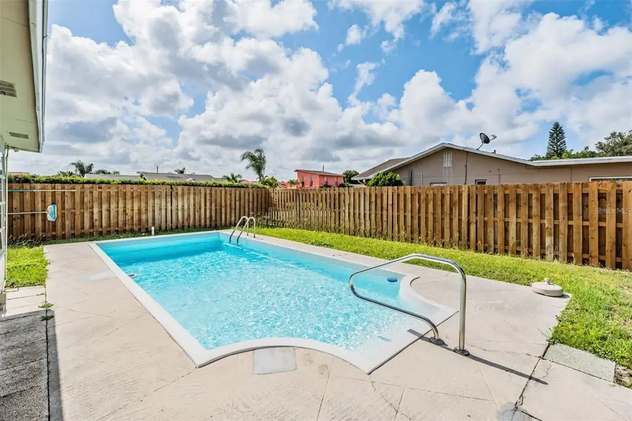 11440 130th Avenue, Largo, FL 33778 - #3