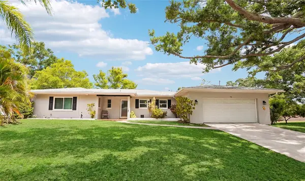 992 Hillwood Drive, DUNEDIN, FL 34698