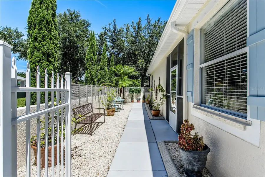 8105 Ambersweet Place, Land O Lakes, FL 34637 - #2