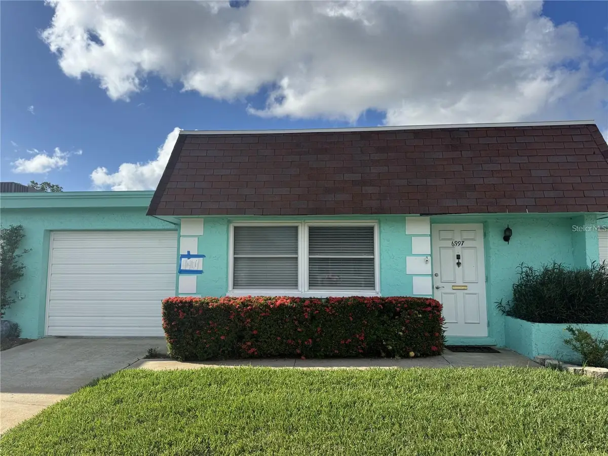 6997 Versailles N, Pinellas Park, FL 33781 - #1