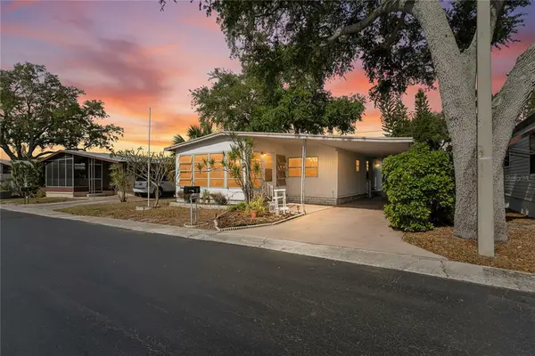 6950 46th Avenue N #1, ST PETERSBURG, FL 33709