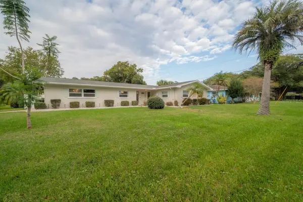1720 Penny Lane, CLEARWATER, FL 33756