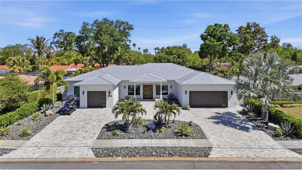 806 Osceola Road, BELLEAIR, FL 33756