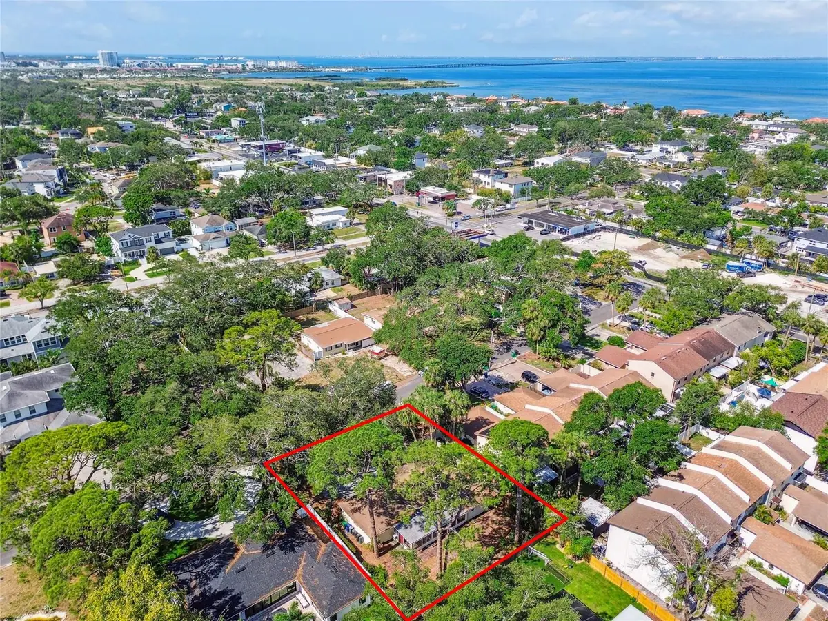 4711 W Vasconia Street, Tampa, FL 33629 - #1