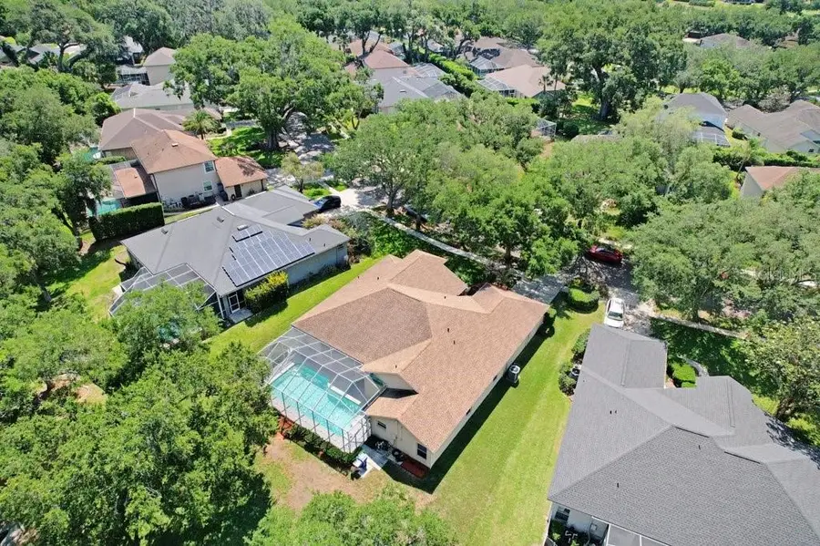 5326 Twin Creeks Drive, Valrico, FL 33596 - #2