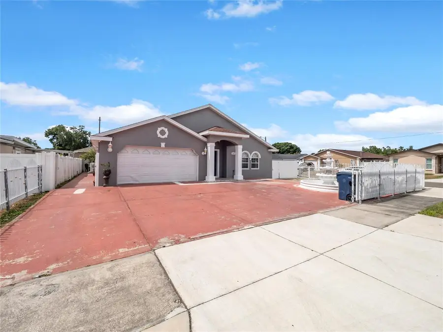 3122 W Crest Avenue, Tampa, FL 33614 - #2