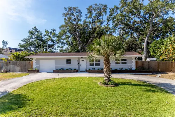 8242 31st Terrace N, ST PETERSBURG, FL 33710