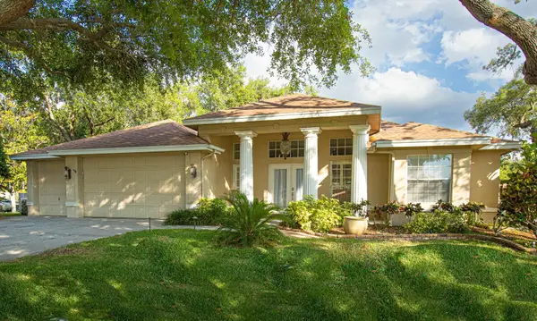 2897 Country Woods Lane, PALM HARBOR, FL 34683