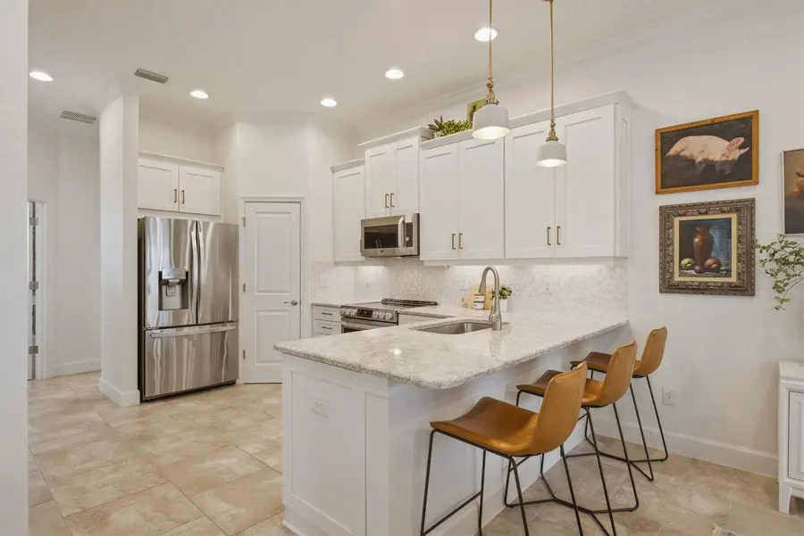 3201 Nautical Place S, Saint Petersburg, FL 33712 - #3