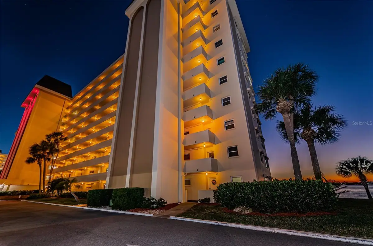 4750 Cove Circle #303, Saint Petersburg, FL 33708 - #1