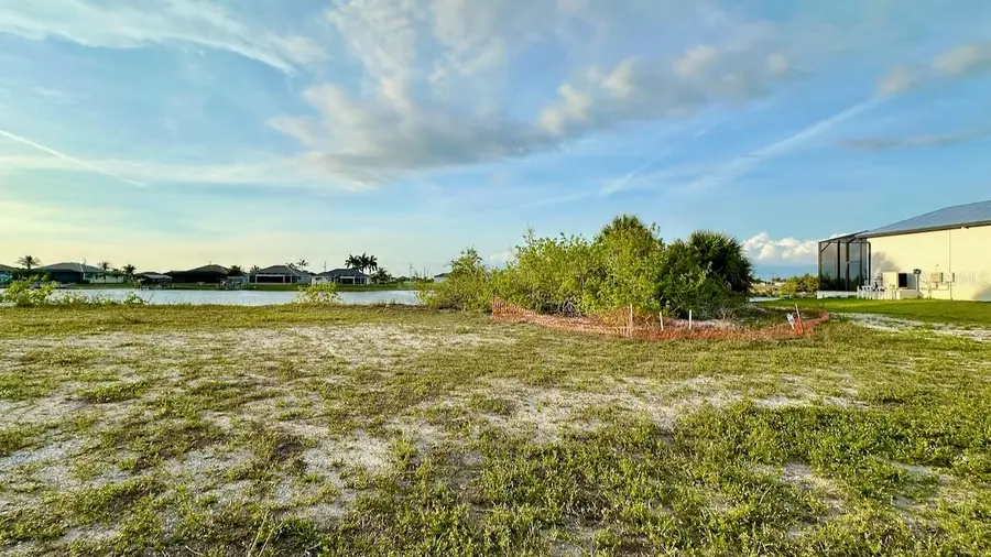 3233 NW 9th Street, Cape Coral, FL 33993 - #2