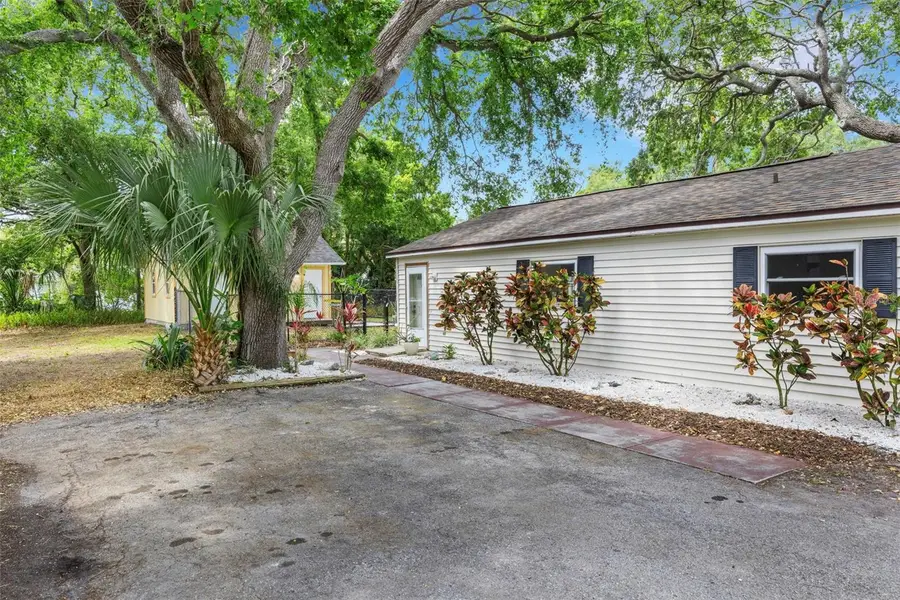530 16th St Nw, Largo, FL 33770 - #3