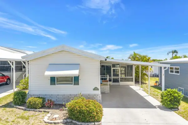 7225 Mount Fairfield Road Ne #541, ST PETERSBURG, FL 33702