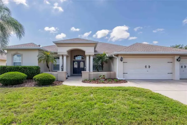7425 Melogold Circle, LAND O LAKES, FL 34637