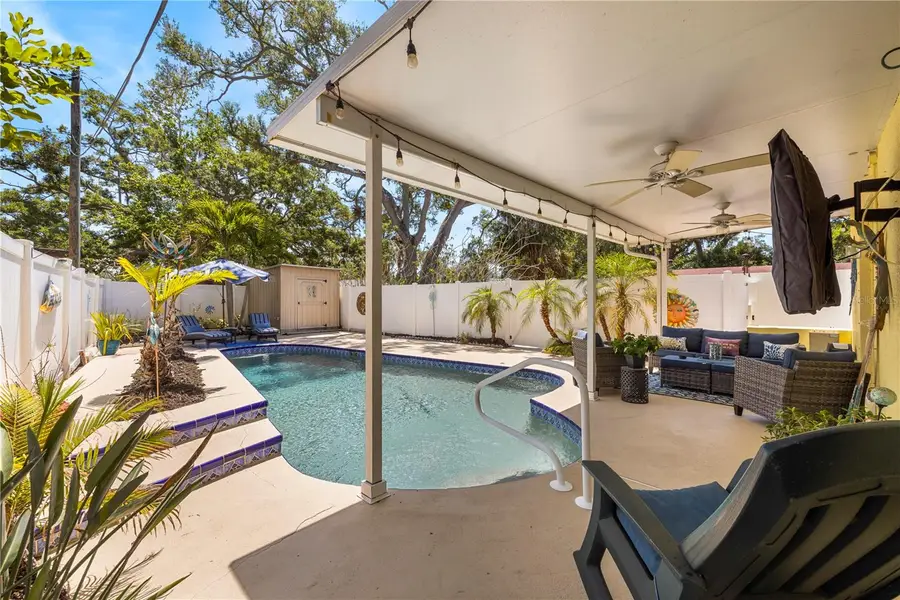 8187 23rd Avenue N, Saint Petersburg, FL 33710 - #2