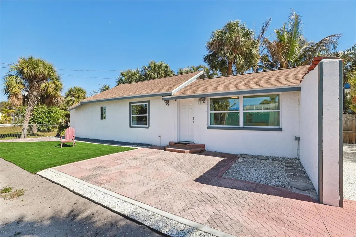 13135 4th Street E, Madeira Beach, FL 33708 - #1