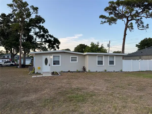 8151 61st Street N, PINELLAS PARK, FL 33781