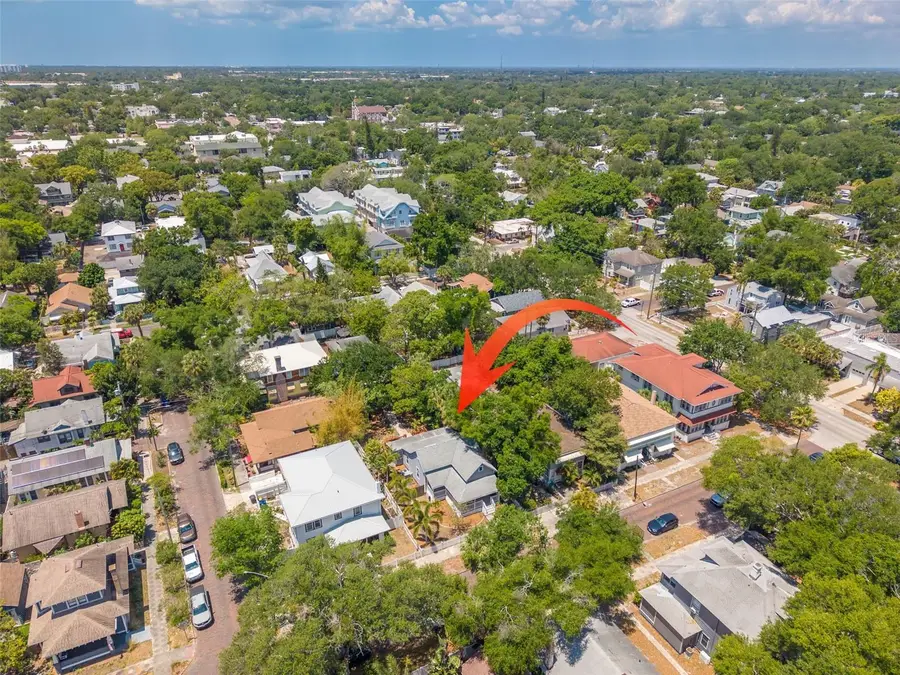 812 6th Street N, Saint Petersburg, FL 33701 - #2