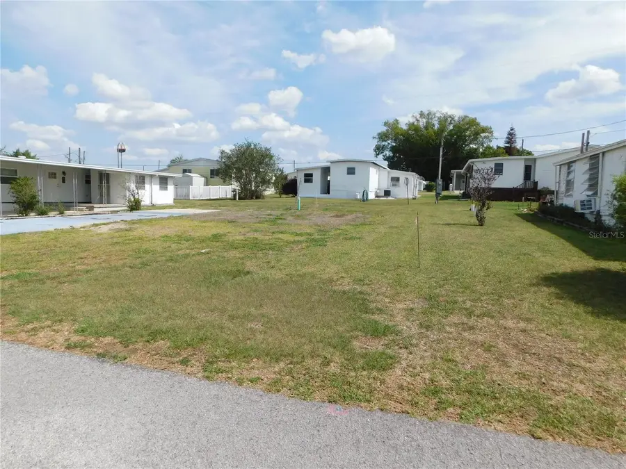 37804 Newal Avenue, Zephyrhills, FL 33542 - #2