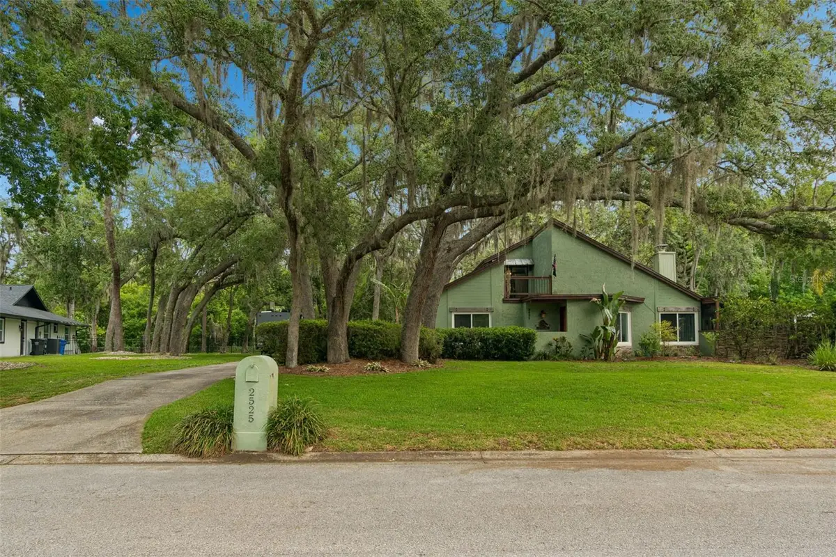 2525 Victarra Circle, Lutz, FL 33559 - #1