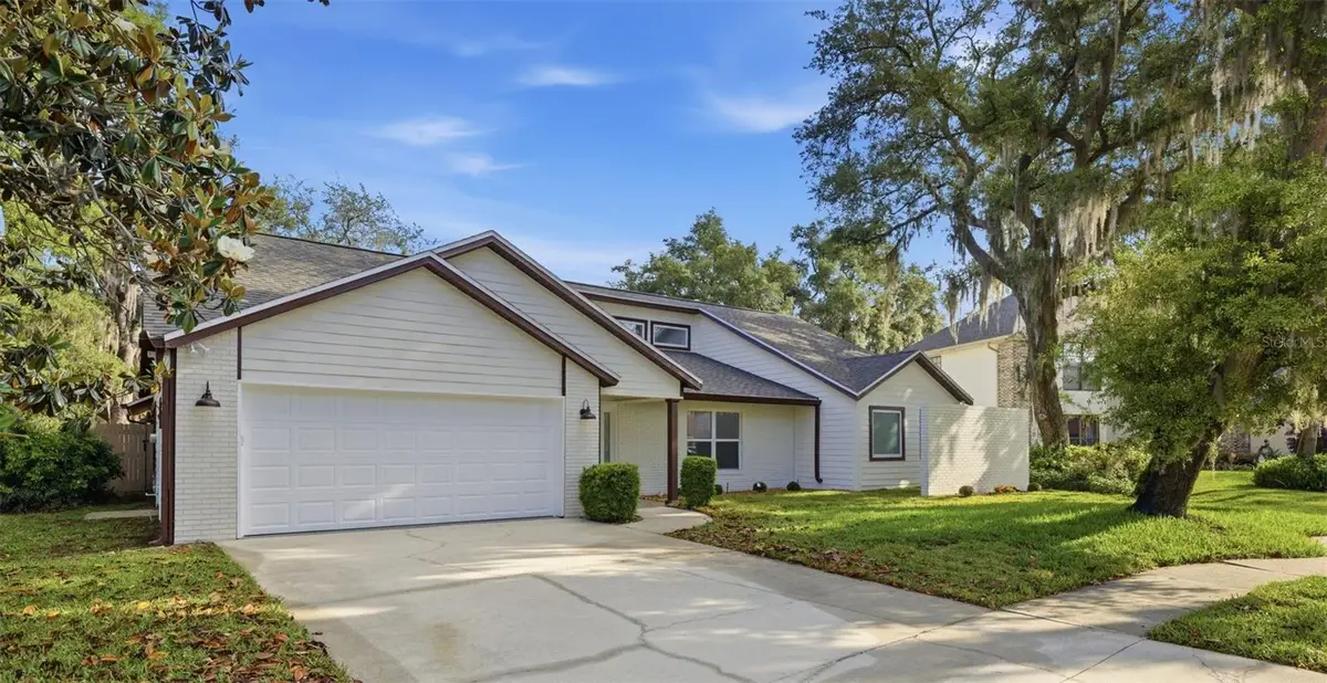 1204 Moondale Court, Valrico, FL 33596 - #1