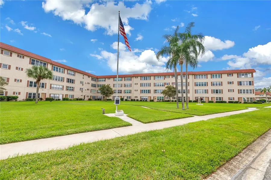 9950 62nd Terrace N #209, Saint Petersburg, FL 33708 - #2