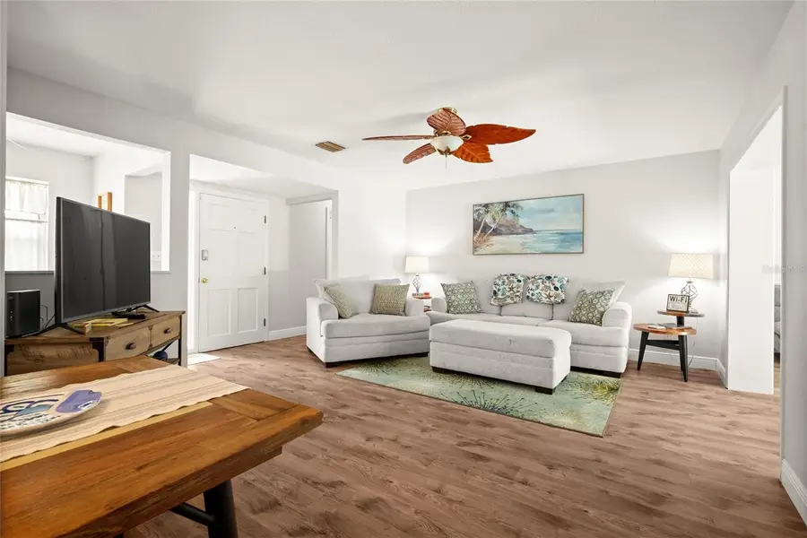 10297 Hetrick Circle E, Largo, FL 33774 - #3