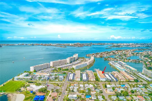 3018 59th Street S #112, GULFPORT, FL 33707