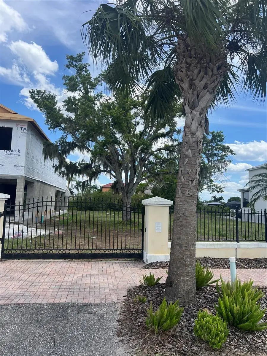 554 Estuary Shore Lane, Apollo Beach, FL 33572 - #2
