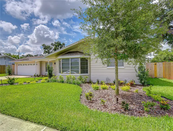 2167 Lakeview Road, CLEARWATER, FL 33764