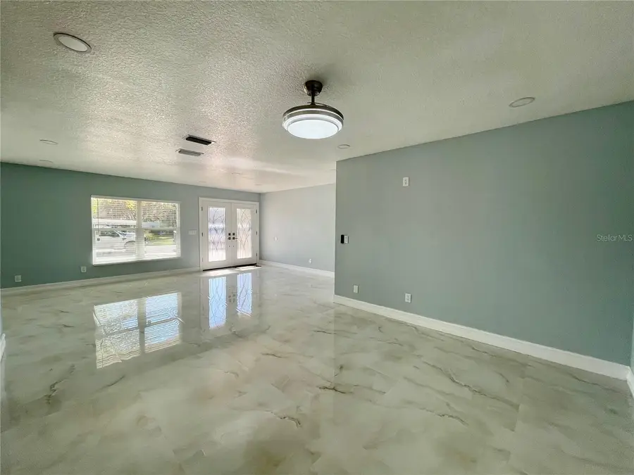 8503 Woodwick Court, Tampa, FL 33615 - #3