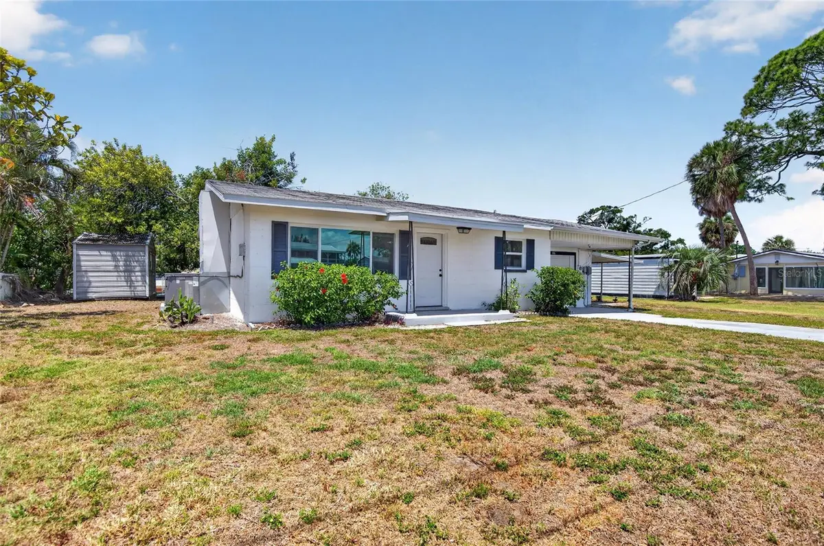 106 W North Branch Road, Ruskin, FL 33570 - #1