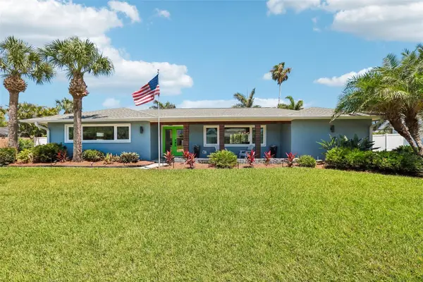 3203 Hibiscus Drive W, BELLEAIR BEACH, FL 33786