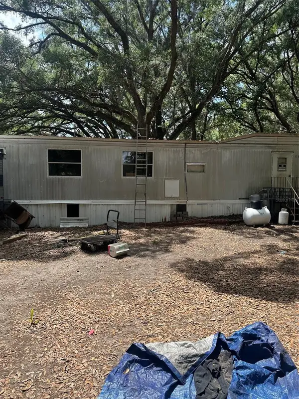 9068 SE 12th Drive, WEBSTER, FL 33597