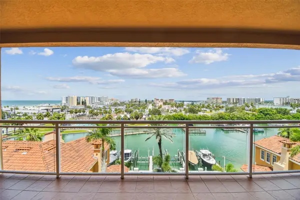 521 Mandalay Avenue #1104, CLEARWATER BEACH, FL 33767