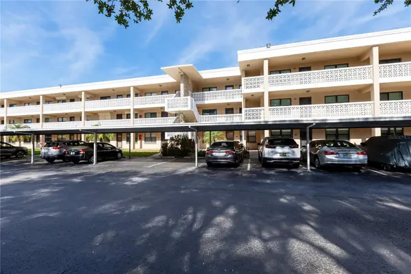 5080 Locust Street Ne #322, ST PETERSBURG, FL 33703