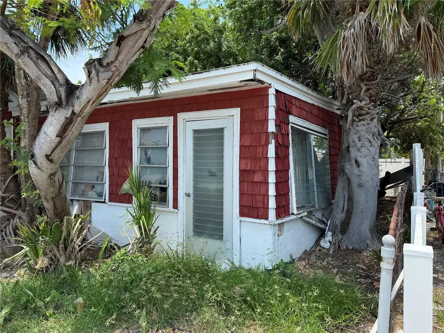 116 85th Avenue, Treasure Island, FL 33706 - #2