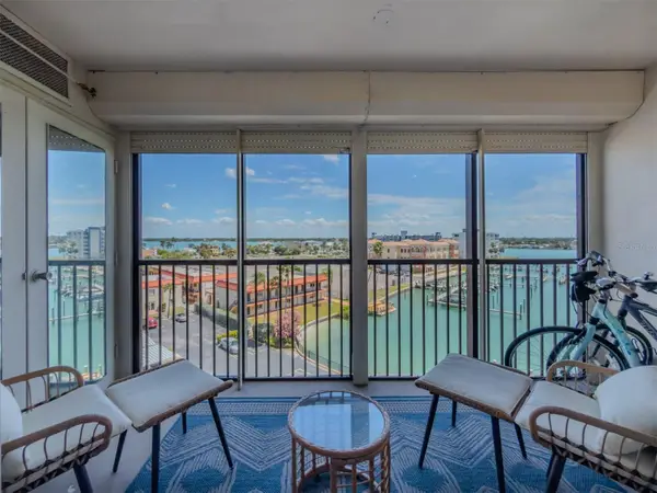 10355 Paradise Boulevard #511, TREASURE ISLAND, FL 33706