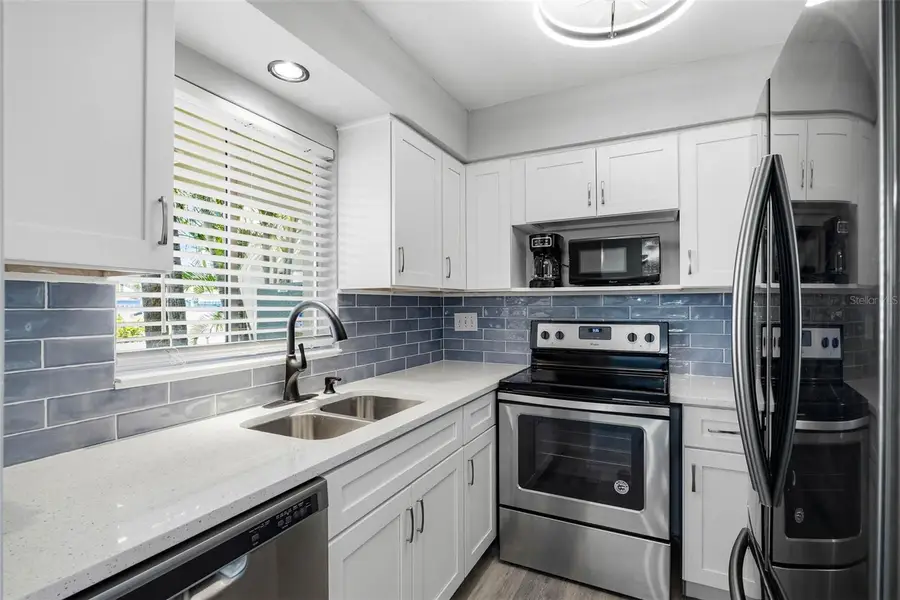 2900 45th Street S #7, Gulfport, FL 33711 - #3