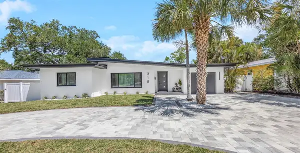 318 Mehlenbacher Road, BELLEAIR, FL 33756