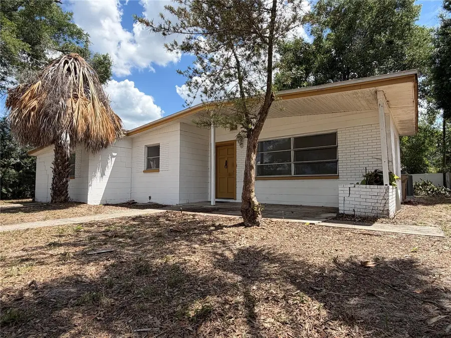 9805 N 54th Street, Temple Terrace, FL 33617 - #2