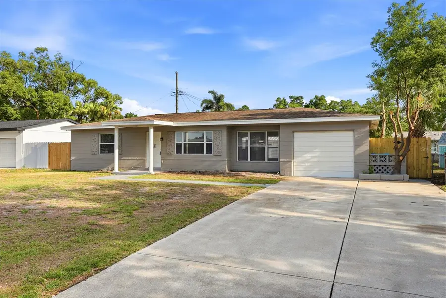 5650 47th Avenue N, Kenneth City, FL 33709 - #2