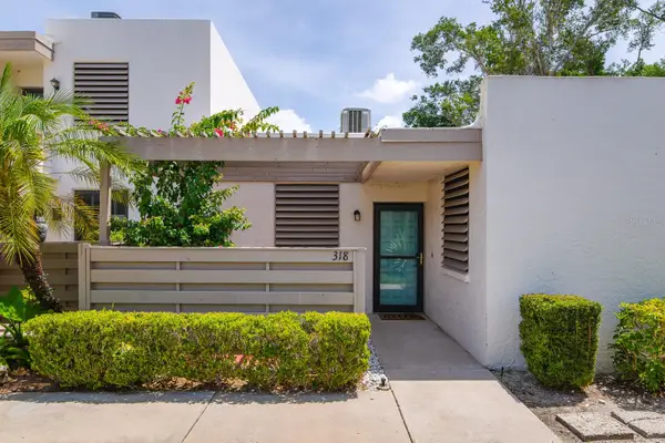 318 Timberlake Drive, BRADENTON, FL 34210
