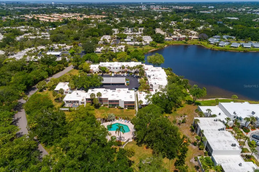 318 Timberlake Drive, Bradenton, FL 34210 - #2